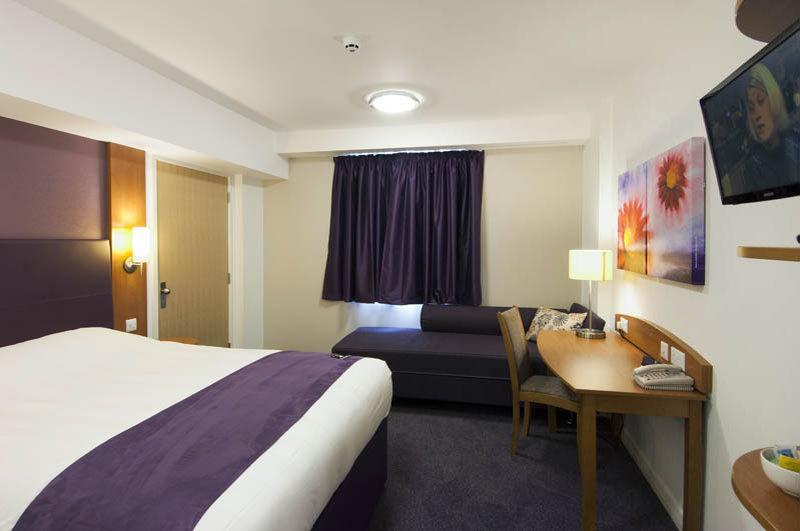 Premier Inn East Grinstead Luaran gambar